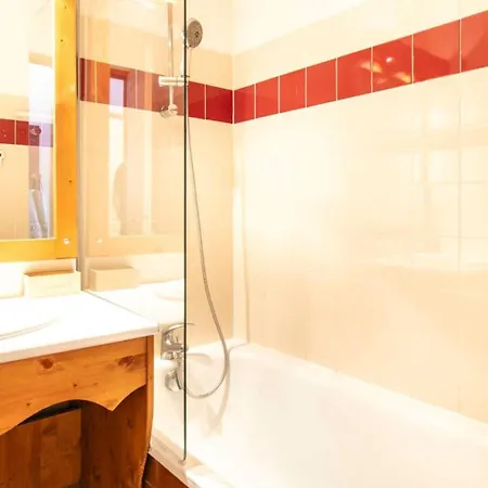V Du Bachat B02 - Appt Grande Terrasse 6 Pers Apartment *